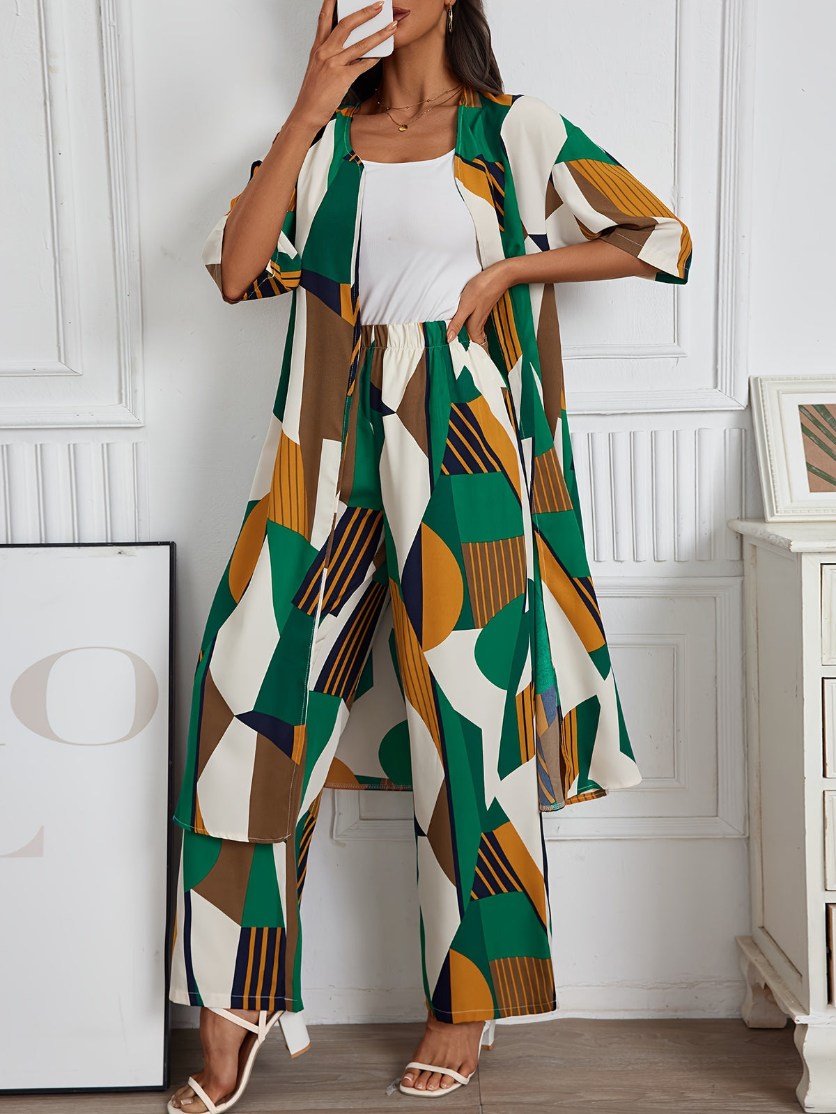 Women's 2 Piece Geo Print Pantsuit Set Short Sleeve Shirt and Wide Leg Pants Vacation Outfit Casual Elegant Summer Matching Set