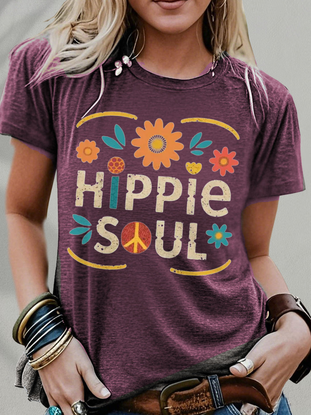 Hippie Soul Boho Graphic Tee Women Vintage Floral Print Festival Casual Comfortable Blend T-Shirt 5 Colors S-XXL