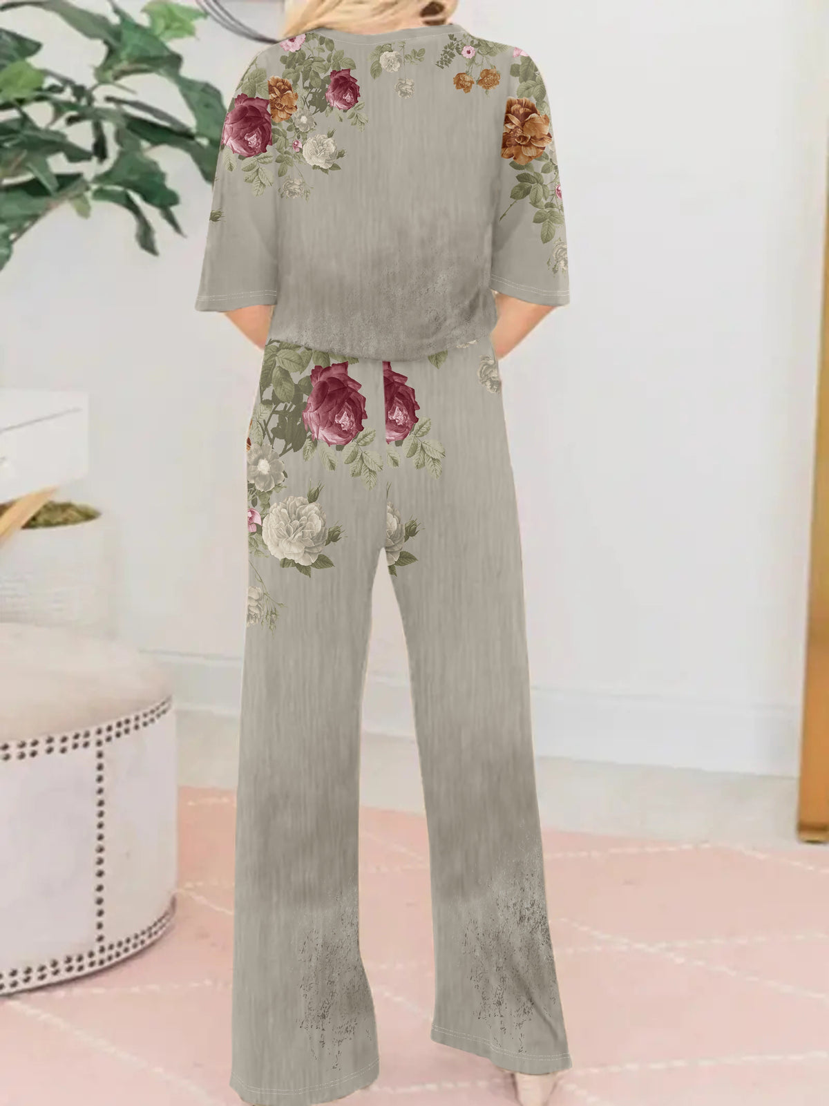 Retro Floral Print 2-Piece Set for Women – Crew Neck Half Sleeve Top with Loose Straight-Leg Trousers, Casual Vintage Matching Outfit