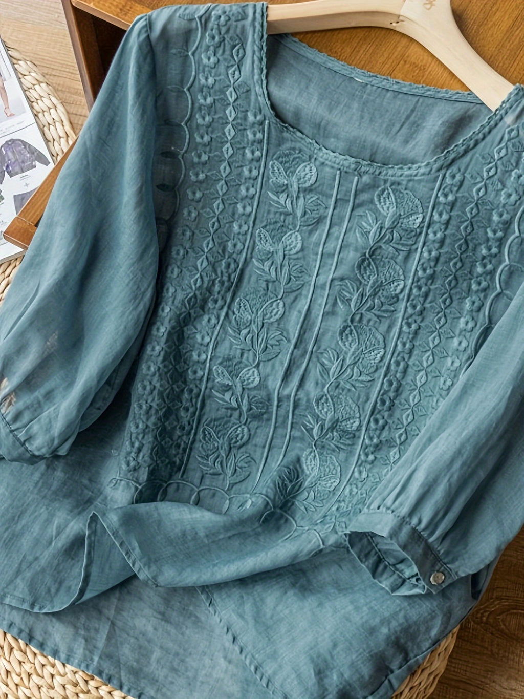 Boho Floral Embroidered Blouse Women V-Neck 3/4 Sleeve Loose Cotton Top Casual Applique All-Season Stretch Shirt S-XXL