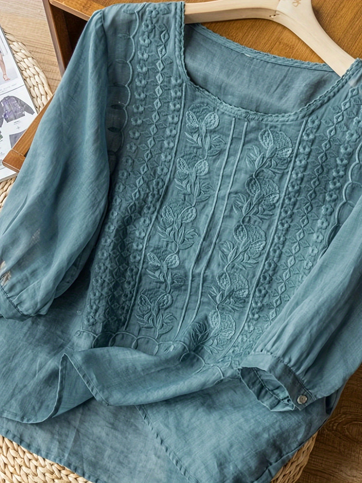 Boho Floral Embroidered Blouse Women V-Neck 3/4 Sleeve Loose Cotton Top Casual Applique All-Season Stretch Shirt S-XXL