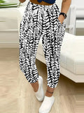 Geometric Print Drawstring Pants for Women – Black and White Pattern Casual Pocket Pants, Relaxed Fit Adjustable Waist Everyday Streetwear Lounge Bottoms, Chic Printed Trousers S-XXL