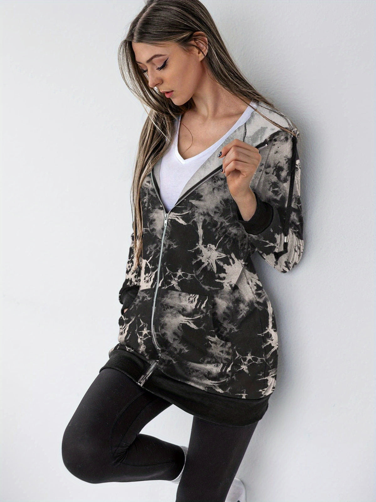 Zip Up Hoodie Women Oversized Long Sleeve Sweatshirt Pockets Casual Jacket Relaxed Fit Spring Fall Cozy Everyday Wear
