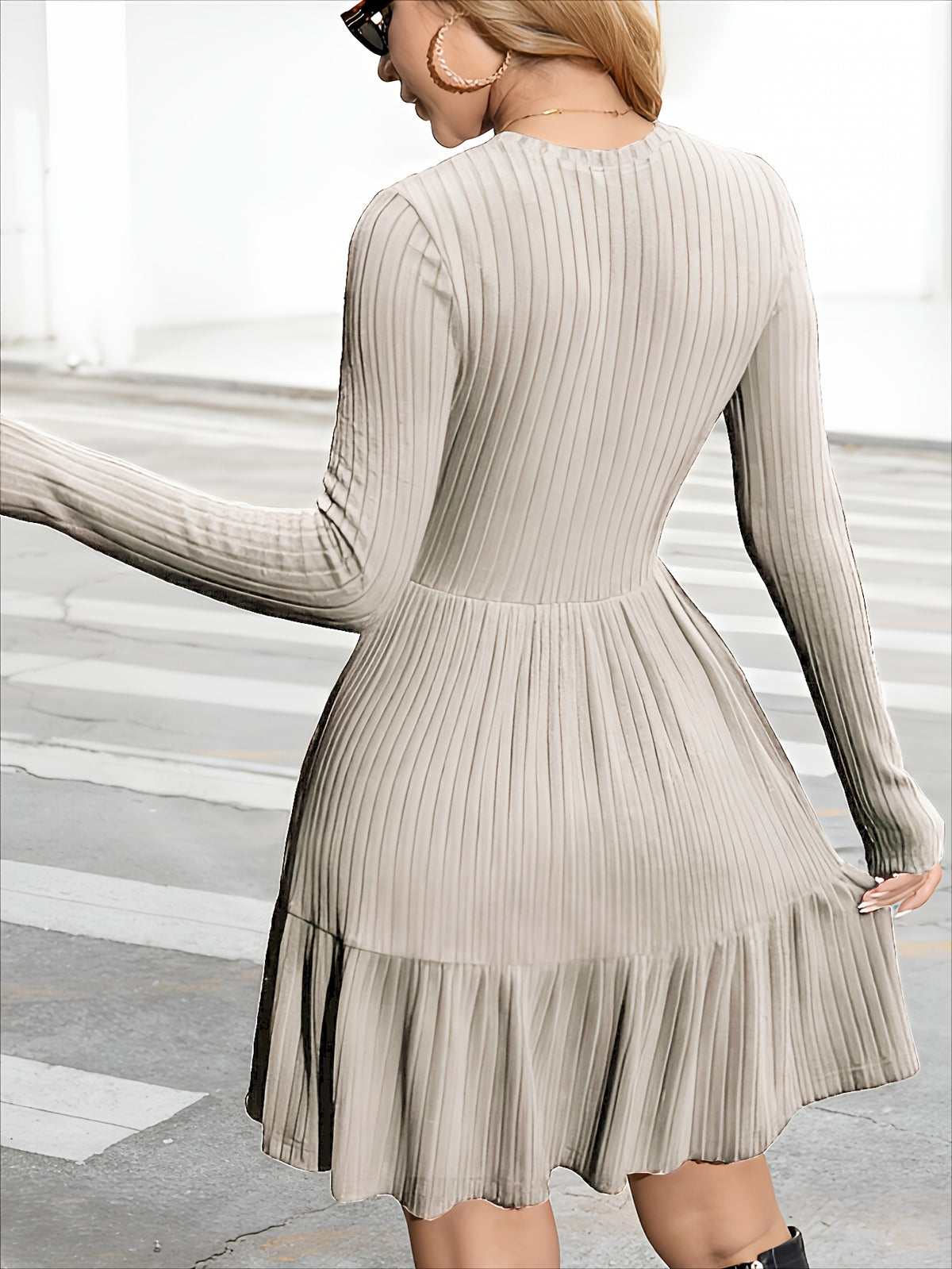 Women's Ribbed Knit A-Line Dress Long Sleeve Round Neck Ruffle Hem Knee Length Casual Sweater Dress Spring Fall Solid Color Fitted Flare