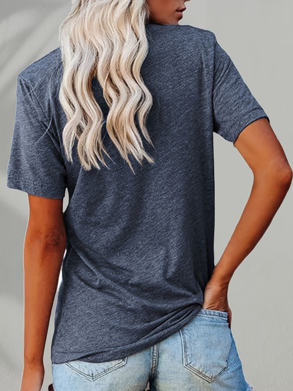 Hippie Soul Boho Graphic Tee Women Vintage Floral Print Festival Casual Comfortable Blend T-Shirt 5 Colors S-XXL