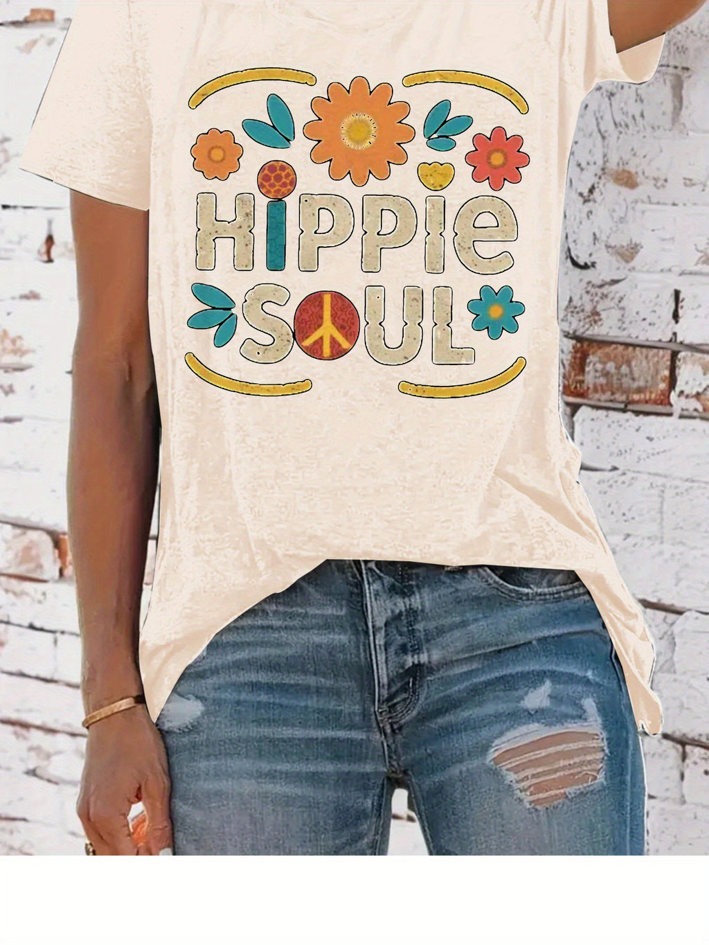 Hippie Soul Boho Graphic Tee Women Vintage Floral Print Festival Casual Comfortable Blend T-Shirt 5 Colors S-XXL