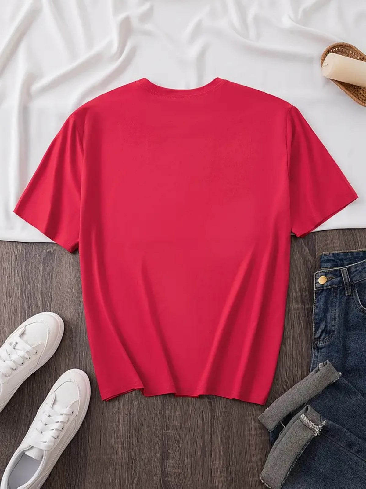 Floral MIMI Print Women T-Shirt Short Sleeve Loose Crew Neck Casual Graphic Tee Breathable Lightweight Everyday Top