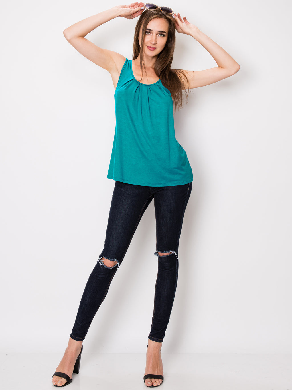 Women's Sleeveless Scoop Neck Tank Top Loose Fit Breathable Casual Layering Shirt 20 Colors Summer Essential