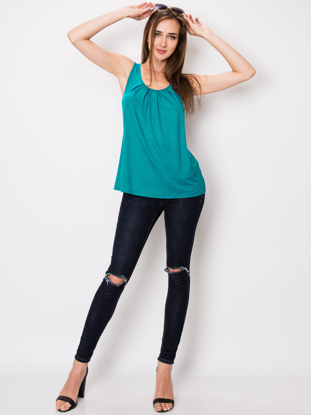 Women's Sleeveless Scoop Neck Tank Top Loose Fit Breathable Casual Layering Shirt 20 Colors Summer Essential
