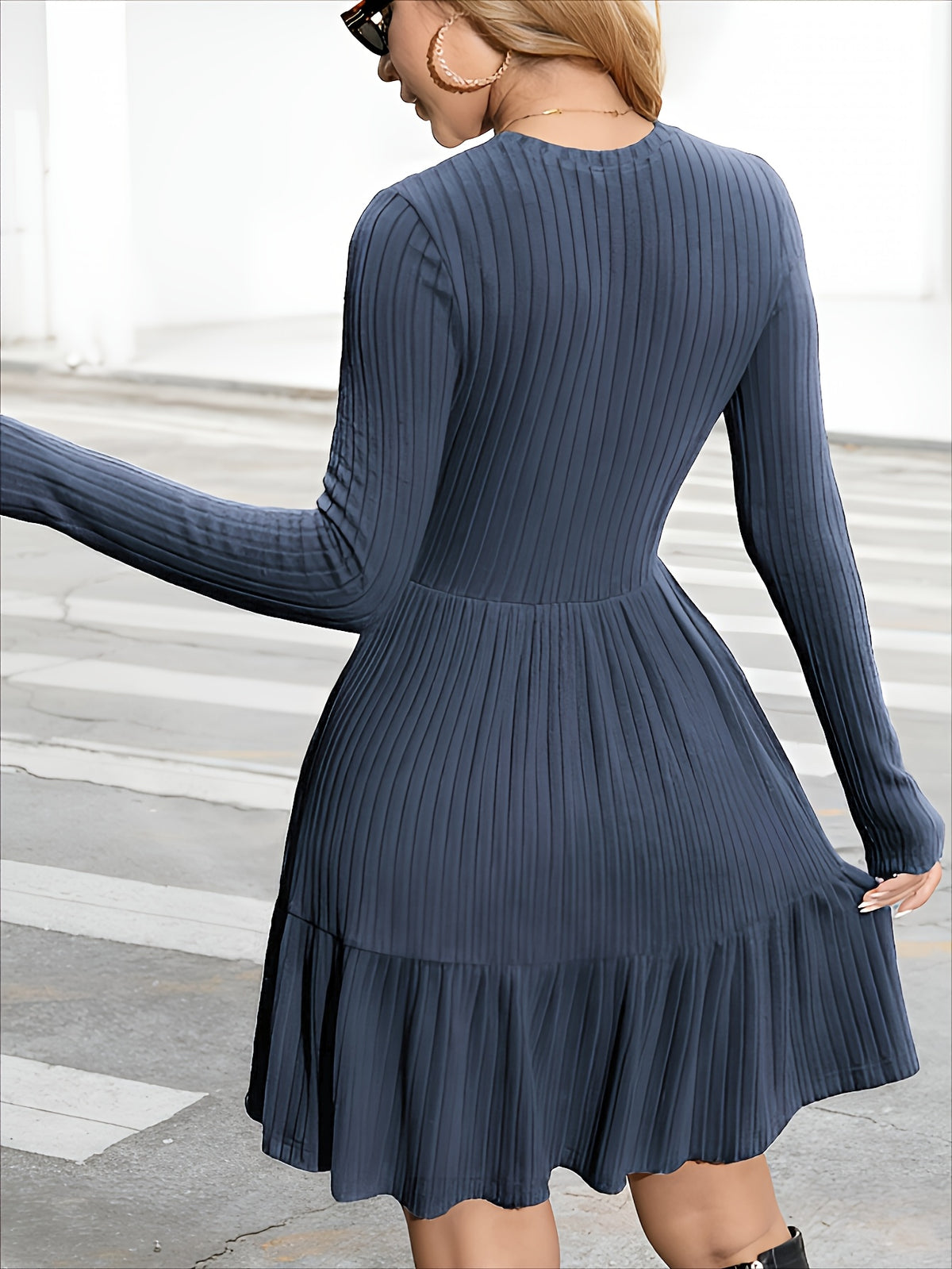 Women's Ribbed Knit A-Line Dress Long Sleeve Round Neck Ruffle Hem Knee Length Casual Sweater Dress Spring Fall Solid Color Fitted Flare