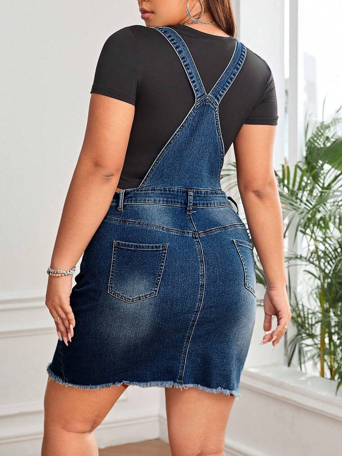 Women Stretch Denim Overall Skirt Adjustable Shoulder Straps Distressed Ripped Raw Hem Front Back Pockets Mid Length Medium Blue S-XL