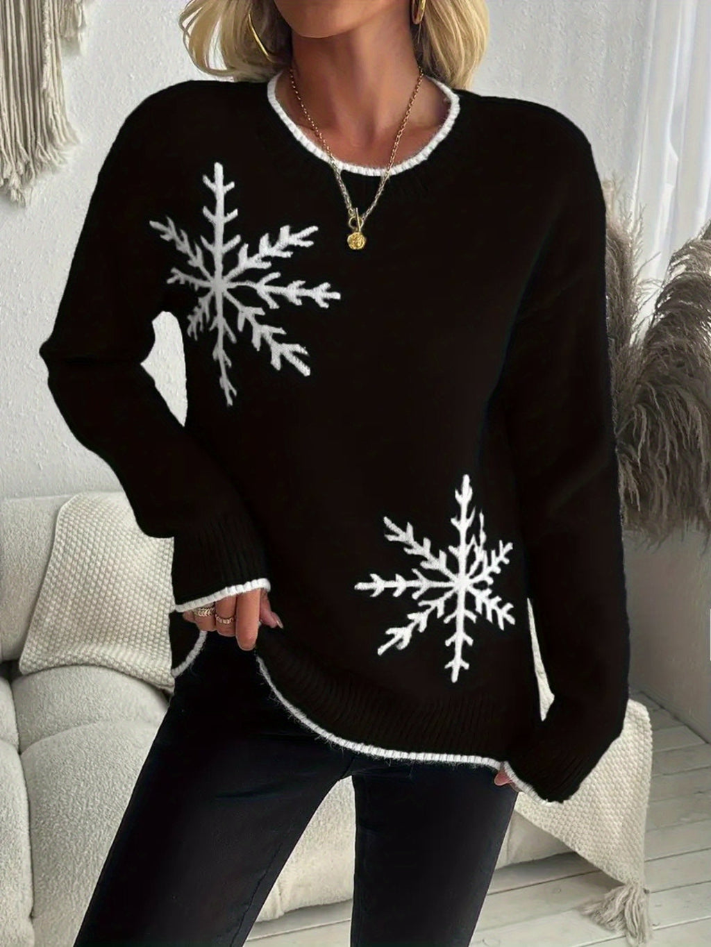 Women Snowflake Print Christmas Sweater Long Sleeve Contrast Trim Holiday Knit Pullover Festive Winter Top for Christmas Parties Ugly Sweater Season