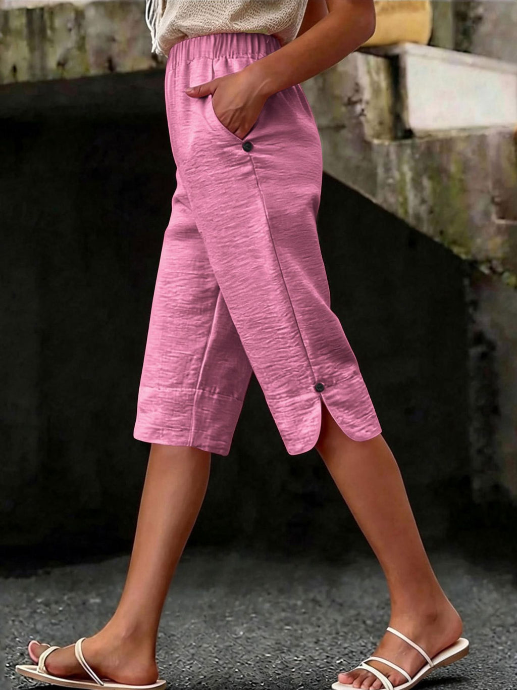Women's Wide-Leg Capri Pants Elastic Waist Decorative Button Side Pockets Relaxed Fit Casual Summer Beach Trousers for Women