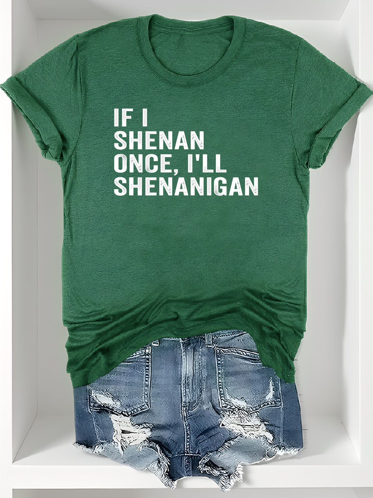 Knotted Hem Slogan Graphic T-Shirt for Women – Funny ‘If I Shenan Once I’ll Shenanigan’ Print Round Neck Casual Street Style Tee for Everyday Wear