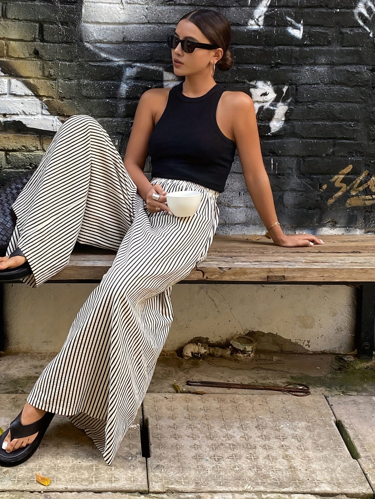 Striped Wide Leg Pants Women Elastic Waist Vertical Stripe Casual Trousers Comfortable Year Round Wear Machine Washable