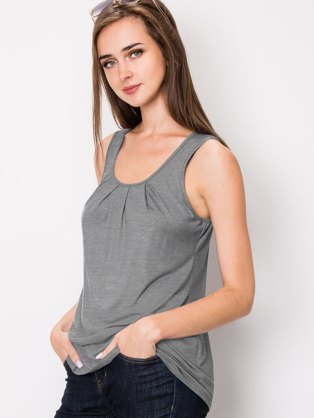Women's Sleeveless Scoop Neck Tank Top Loose Fit Breathable Casual Layering Shirt 20 Colors Summer Essential