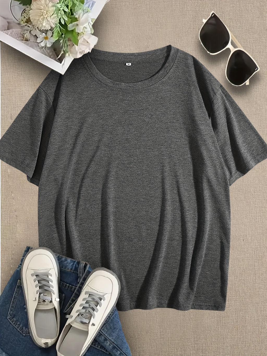 Dog Lover T-Shirt Easily Distracted by Dogs Paw Print Graphic Tee Women Short Sleeve Crew Neck Casual Summer Top Pet Owner Gift Burgundy White Apricot Red