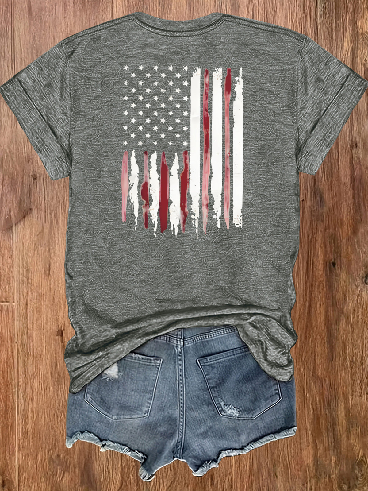 American Flag Print T-Shirt Women Patriotic Graphic Tee Short Sleeve Crew Neck | Fireworks USA Print Lightweight Breathable Top for 4th of July Summer Daily Wear