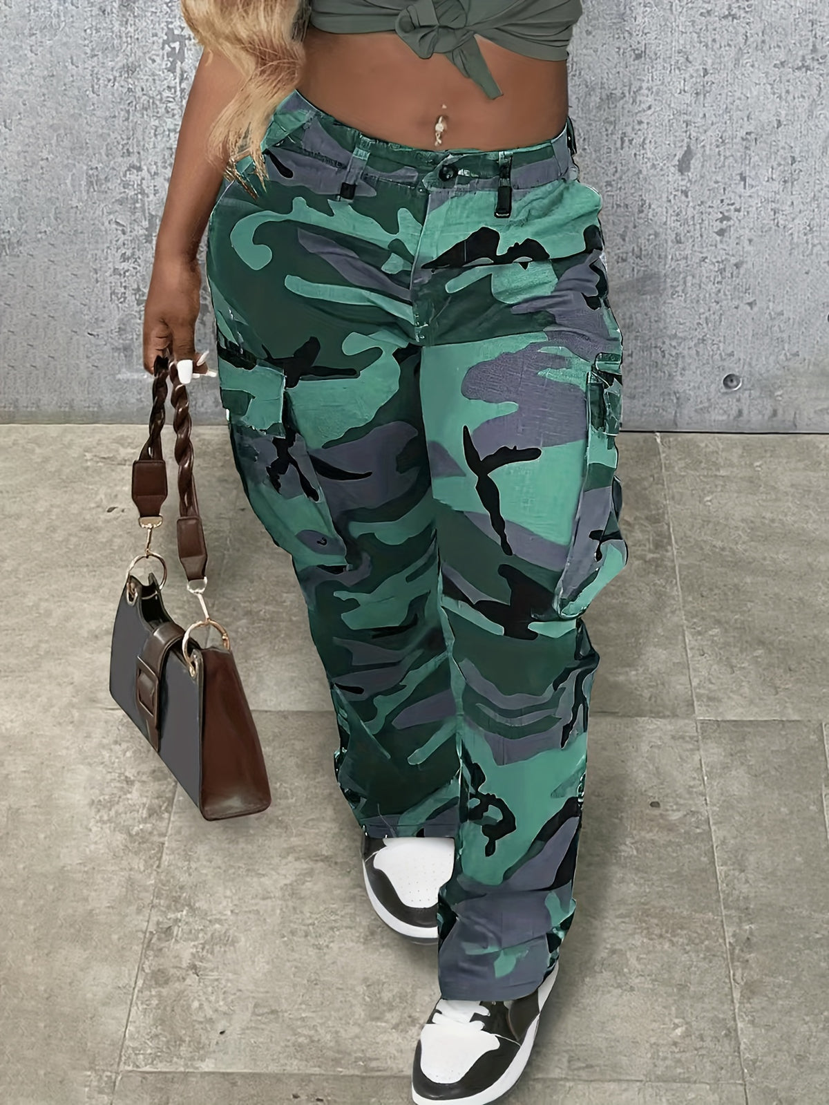 Camo Cargo Pants Women Wide Leg Camouflage Army Fatigue Sweatpants Flap Pockets Streetwear Casual Outdoor