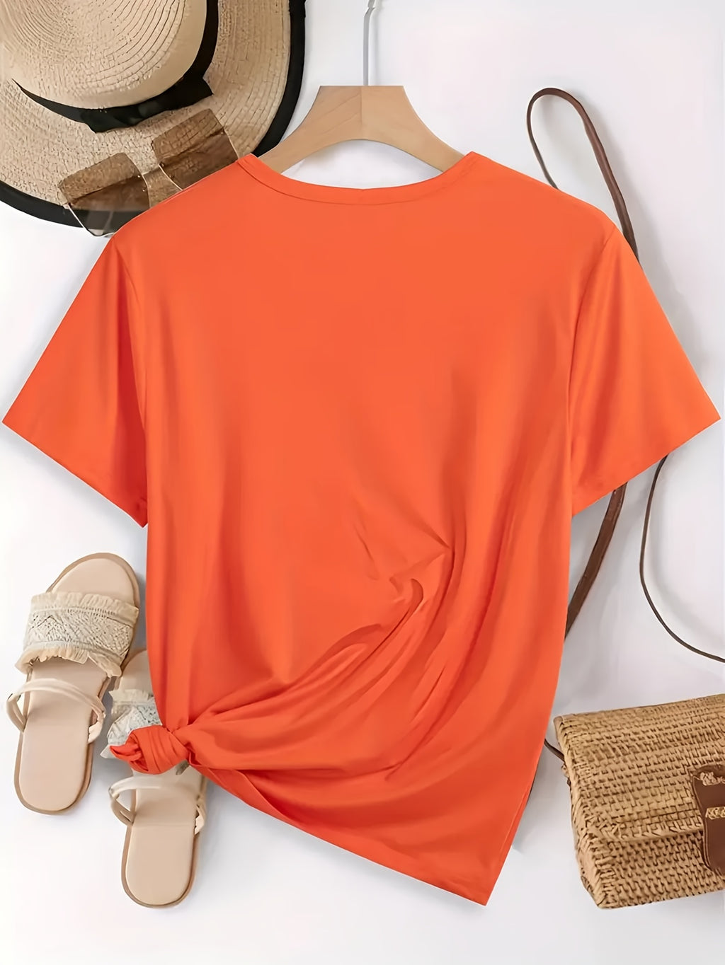 Women's Anime Alphabet Graphic Print Round Neck T-Shirt 180g Short Sleeve Smooth Knit Casual Spring Summer Tee