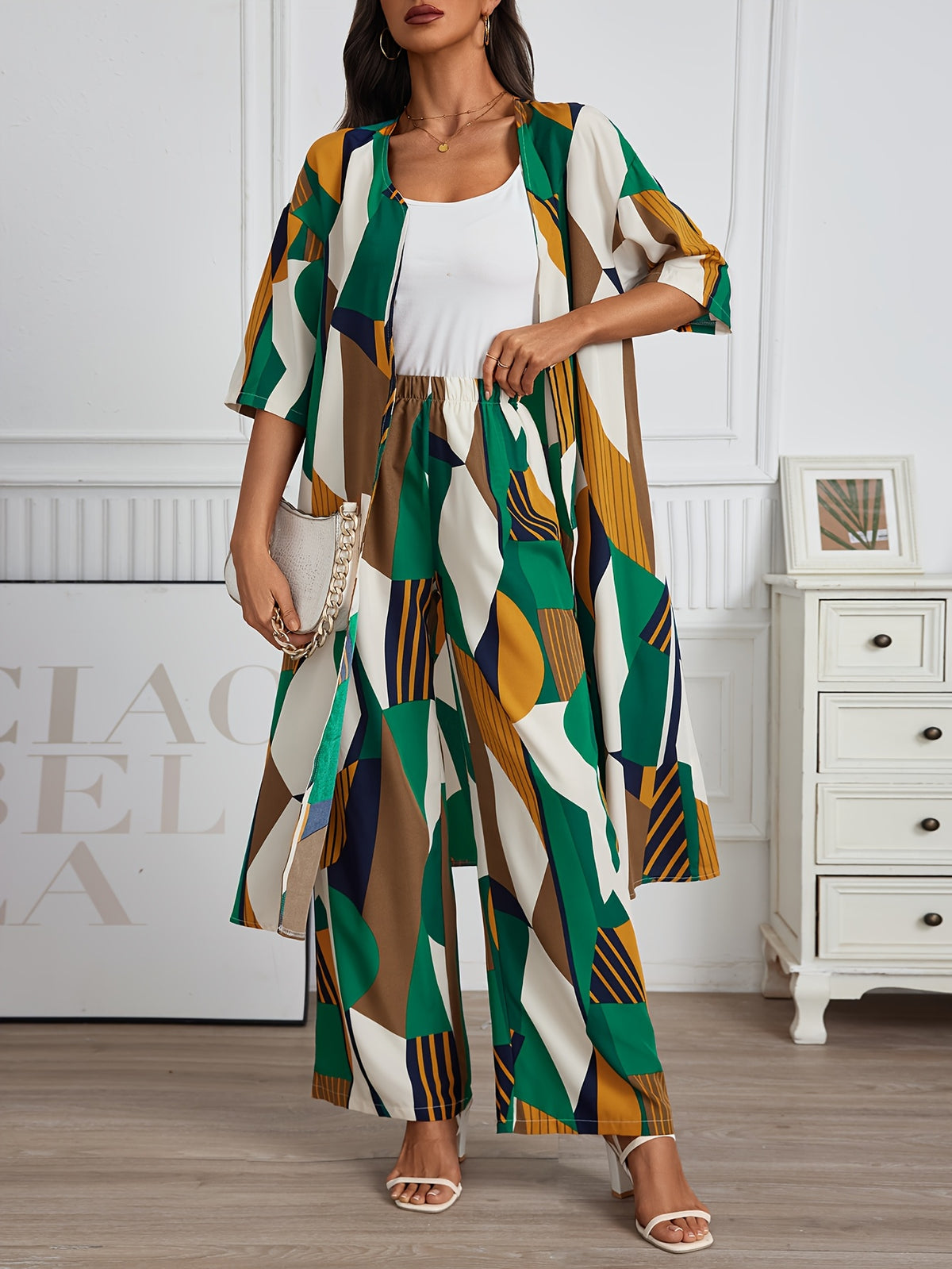 Women's 2 Piece Geo Print Pantsuit Set Short Sleeve Shirt and Wide Leg Pants Vacation Outfit Casual Elegant Summer Matching Set
