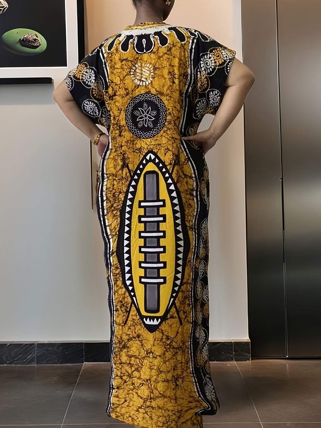 Maxi Kaftan Dress Women Arabic Abaya Robe Golden Embroidered Islamic Embellishments Batwing Sleeve Round Neck Long Modest Dress Machine Washable