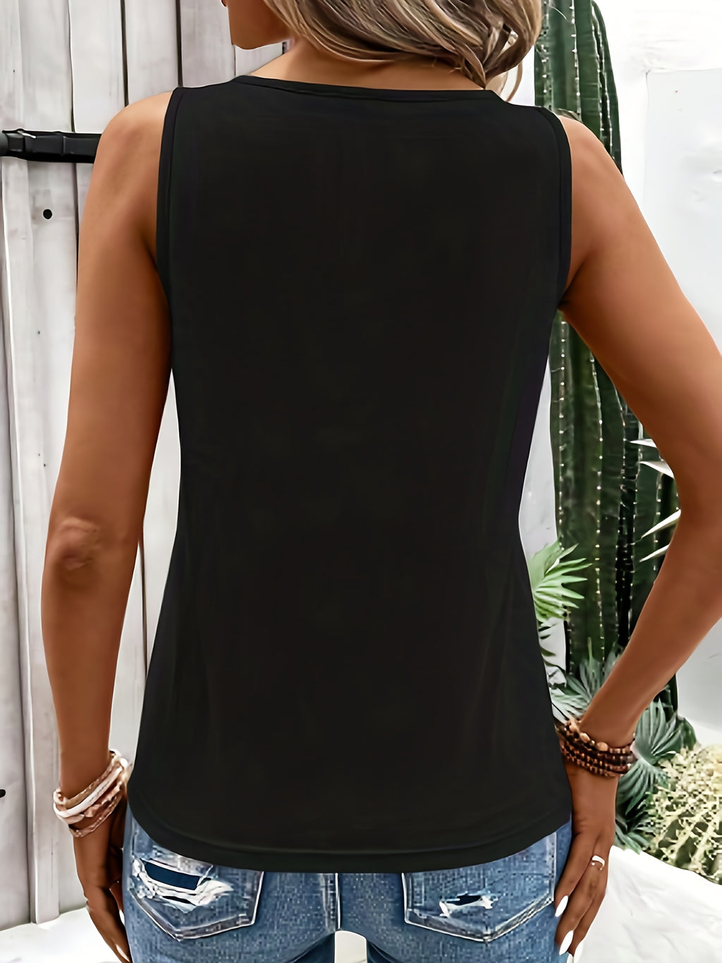 Y2K Cut-Out Ring Accent Cami Top for Women | Stretchy V-Neck Sleeveless Blouse | Solid Casual Chic Night Out Top | Lightweight Spring Summer Vacation Tank Women