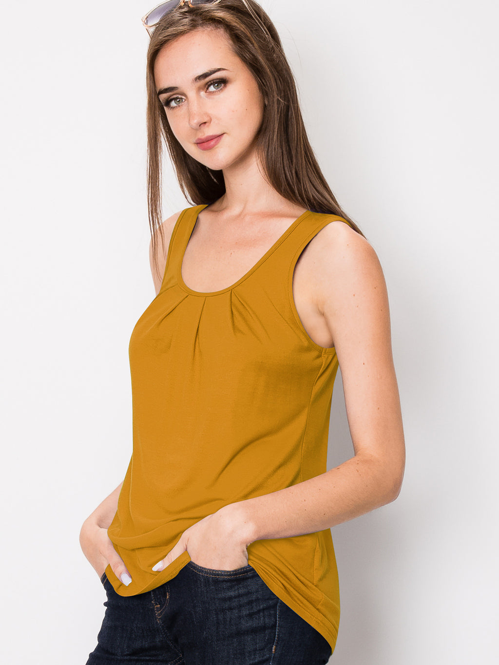 Women's Sleeveless Scoop Neck Tank Top Loose Fit Breathable Casual Layering Shirt 20 Colors Summer Essential