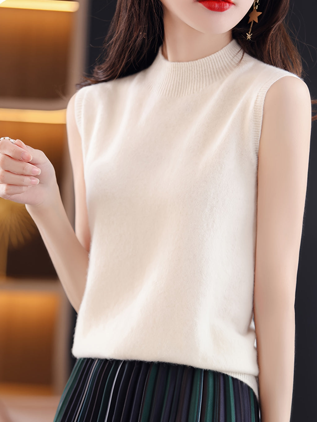Mock Neck Sleeveless Vest Top Women Slim Fit Solid Color Short Cropped Spring Summer Casual Festive Tank Top for Women
