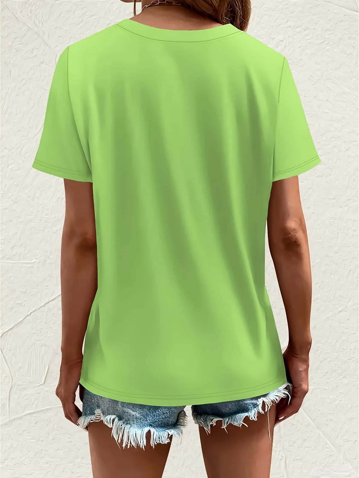 Ghost Print V-Neck T-Shirt Women Casual Short Sleeve Graphic Tee Fun Holiday Gift Spring Summer Top S-XXL