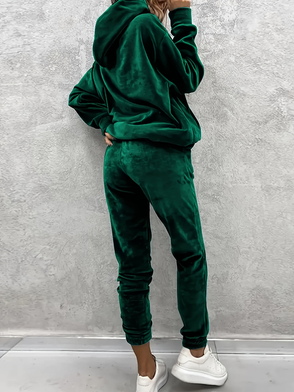 Velvet Hoodie Tracksuit Set Women 2-Piece Sweatsuit Long Sleeve Hoodie + Pants with Pockets | Warm Cozy Lounge Sportswear for Fall Winter Casual Daily Wear