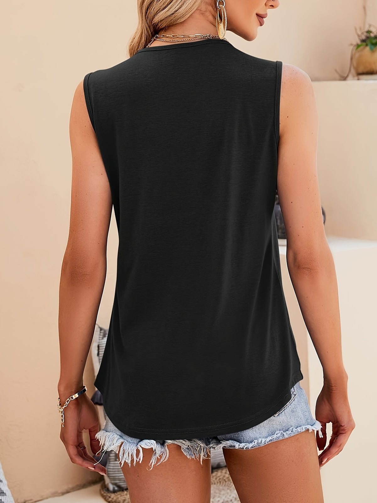 Floral Print Square Neck Tank Top for Women Sleeveless Loose Tunic Blouse with Chest Pleats Lightweight Casual Chic Spring Summer Fall Machine Washable S-2XL