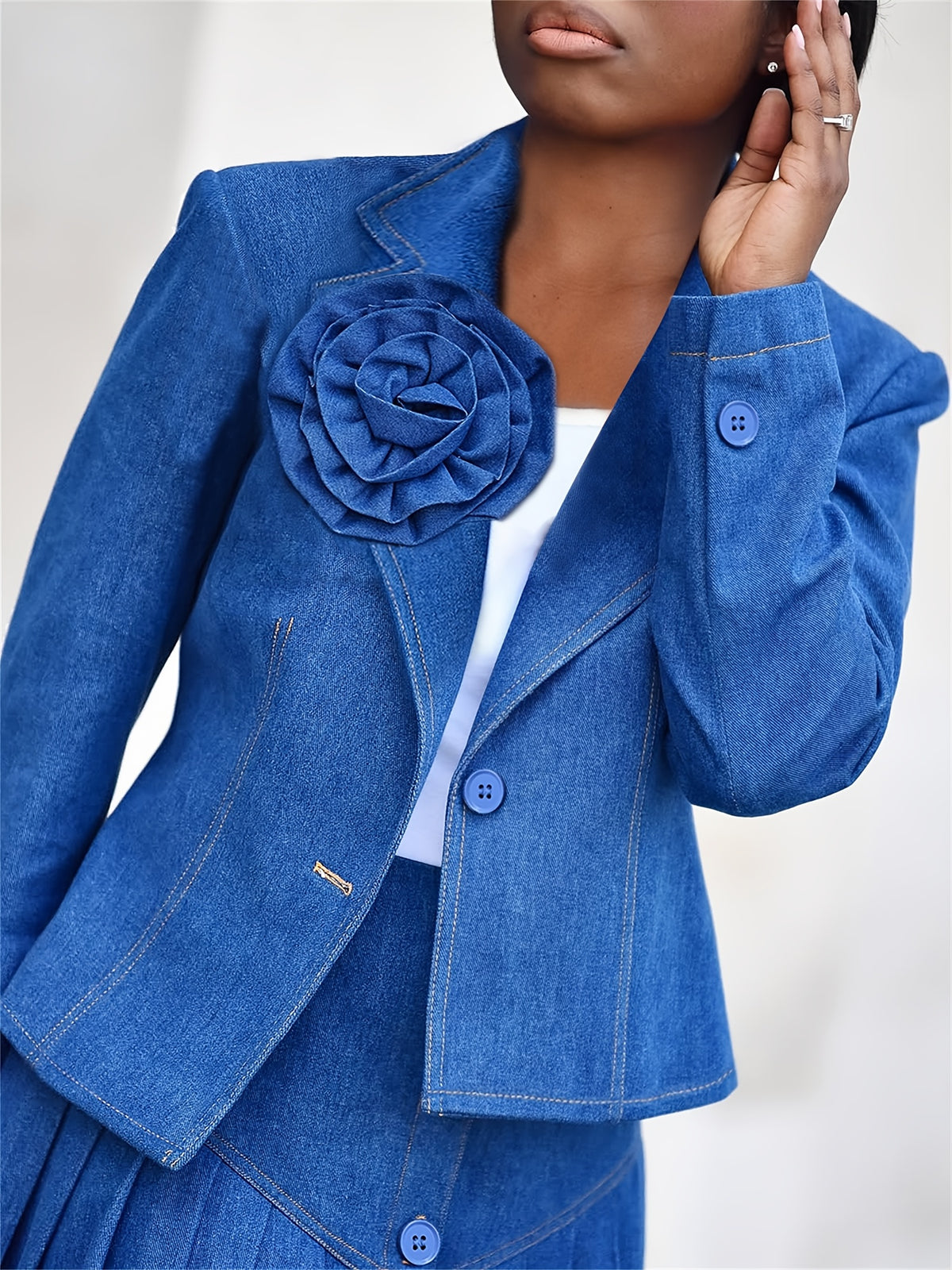 Women's Denim Skirt Suit 2pcs Set Jean Blazer & Pleated Skirt Business Casual Applique Lapel Long Sleeve