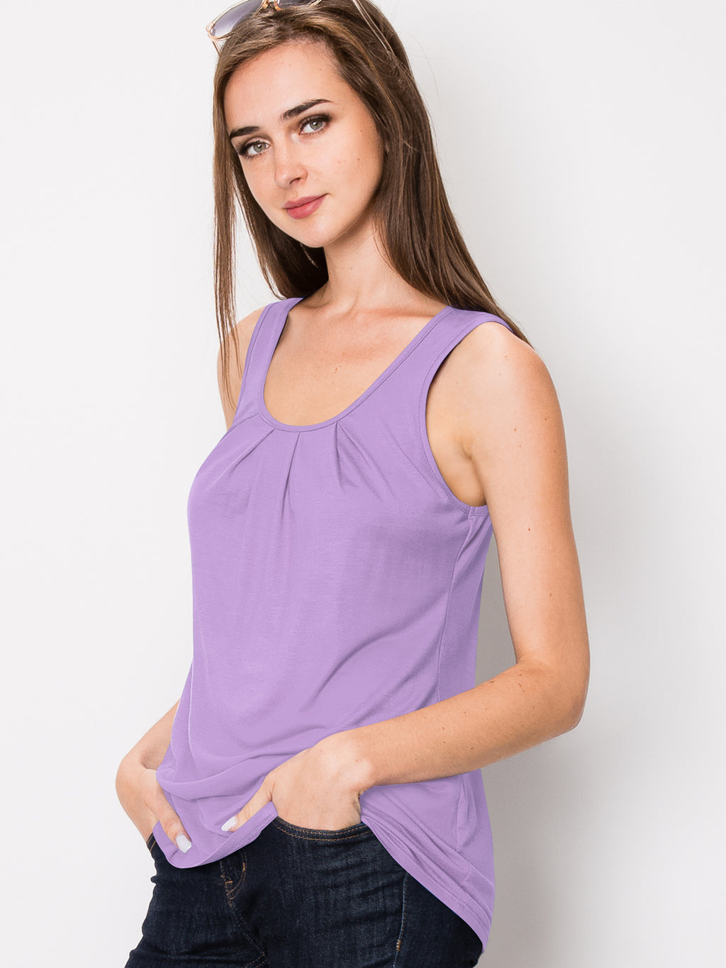Women's Sleeveless Scoop Neck Tank Top Loose Fit Breathable Casual Layering Shirt 20 Colors Summer Essential