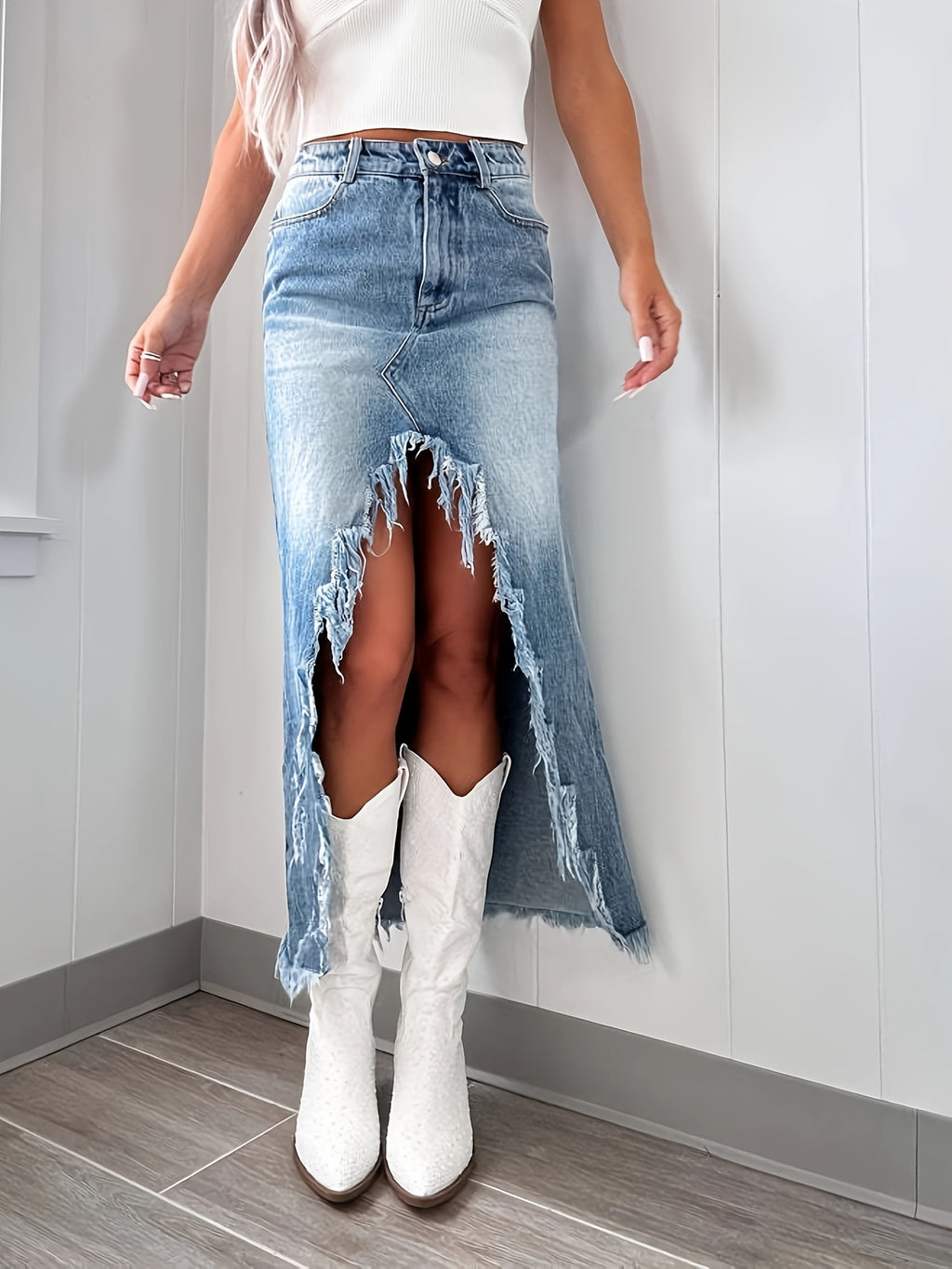 Women High Waist Irregular Raw Edge Denim Skirt Old Washed Vintage Street Style Casual Blue Frayed Hem