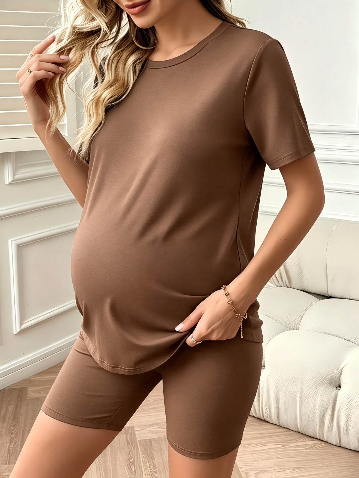 Maternity T-Shirt Women Tropical Flower Alphabet Print Front Back Graphic Tee Street Style Plus Size Pregnancy Top Casual Loose Fit
