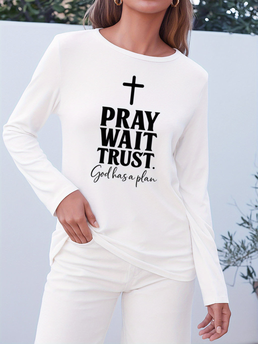 Faith Christian Print Women Long Sleeve T-Shirt Crew Neck Casual Spiritual Graphic Tee Soft Breathable Everyday Top Spring Fall