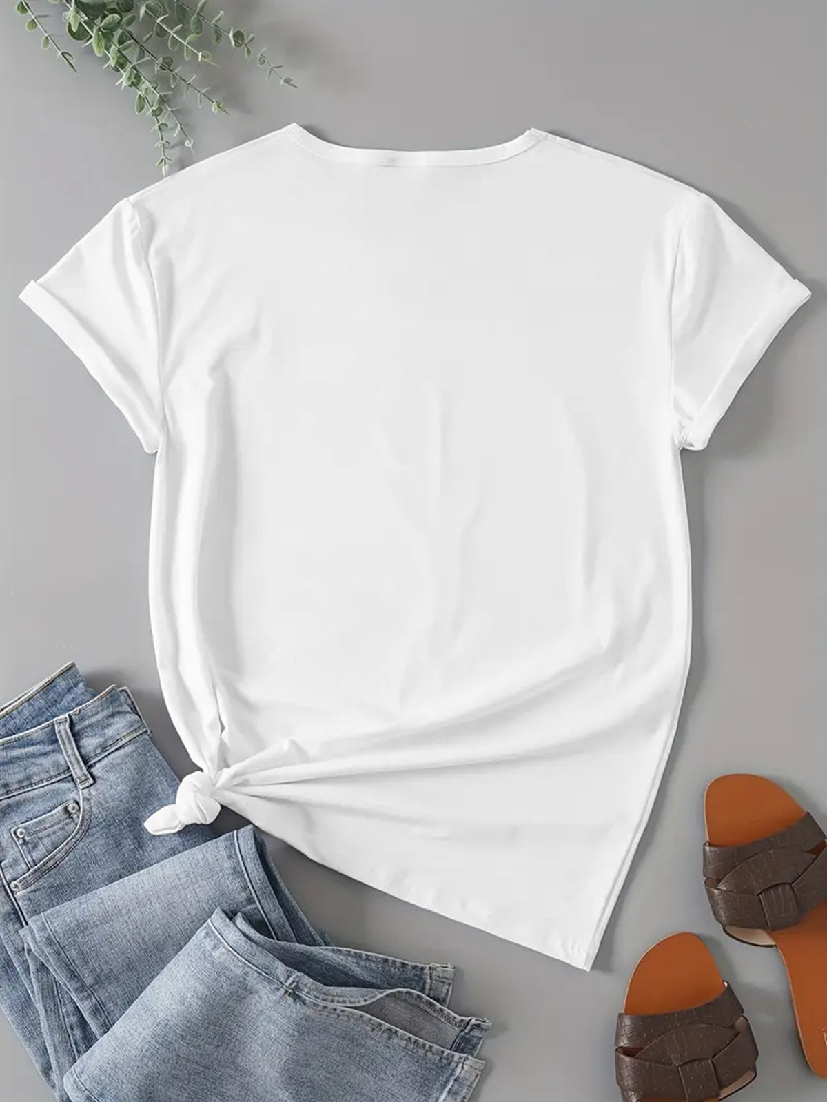 This Mom Loves Her T-Shirt Women Round Neck Short Sleeve Heart Slogan Soft Knit Casual Mom Gift Tee XS-XL