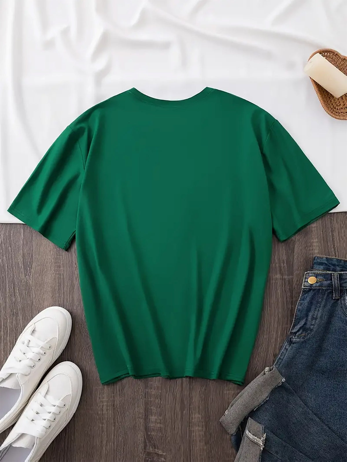 Women's Graphic Letter Print T-Shirt Retro Style Round Neck Short Sleeve Casual Top Black S-XXL | Mira Roam