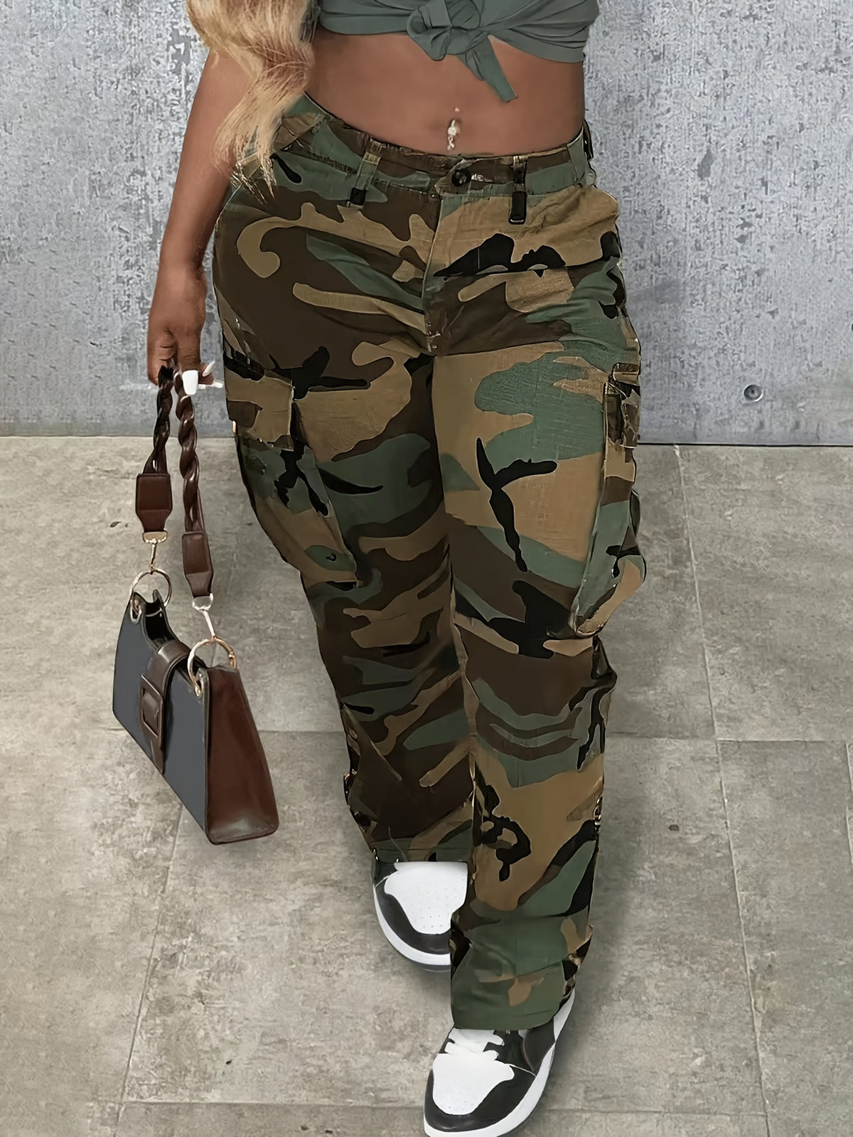 Camo Cargo Pants Women Wide Leg Camouflage Army Fatigue Sweatpants Flap Pockets Streetwear Casual Outdoor