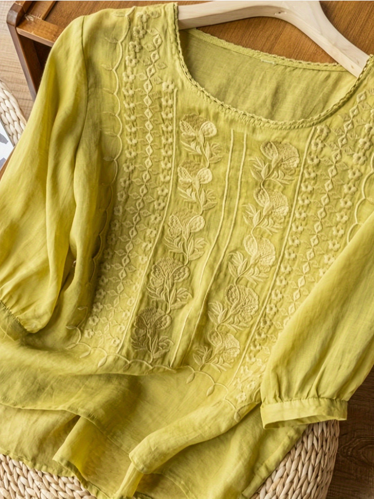 Boho Floral Embroidered Blouse Women V-Neck 3/4 Sleeve Loose Cotton Top Casual Applique All-Season Stretch Shirt S-XXL