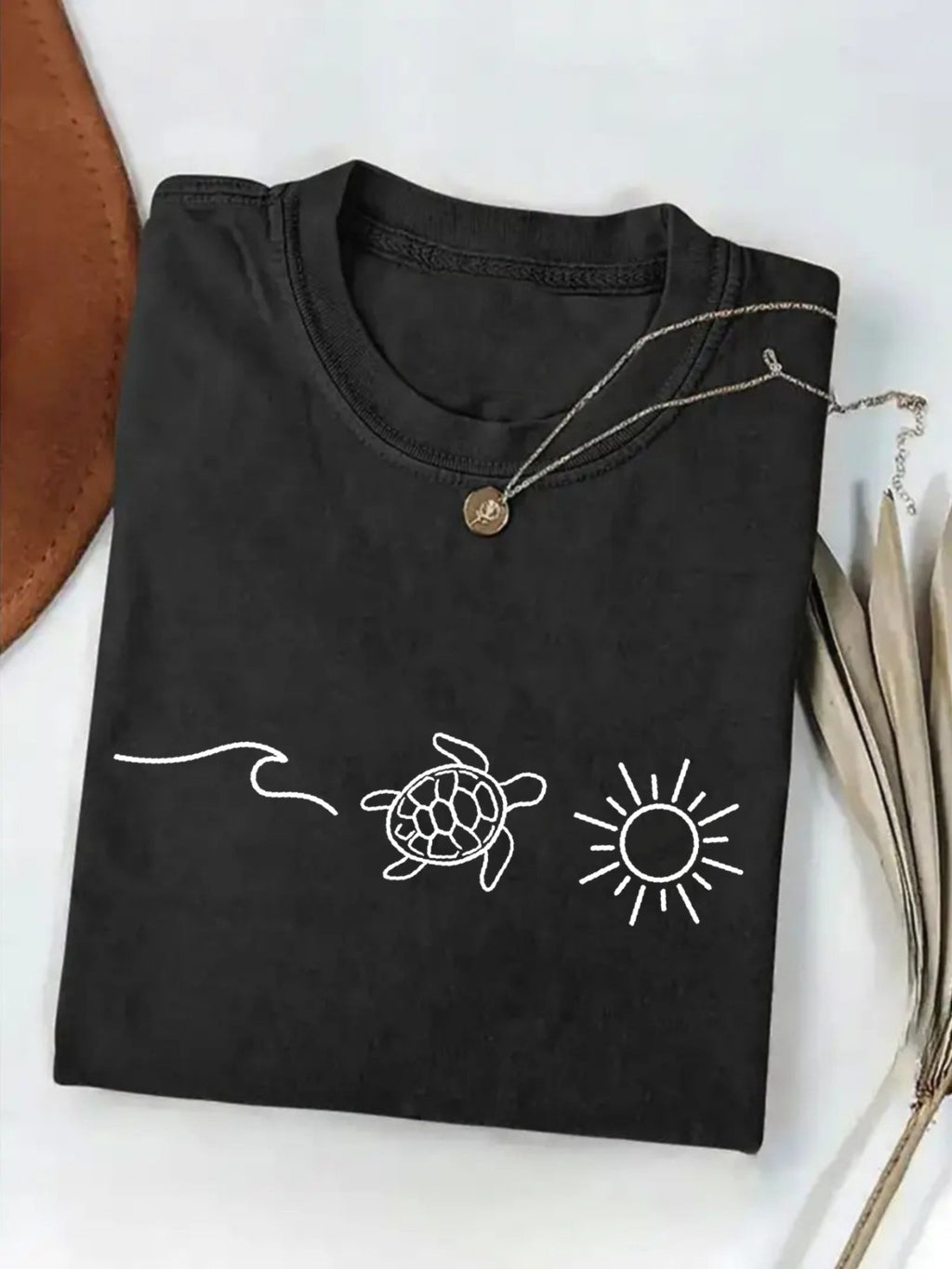 Women's Graphic Letter Print T-Shirt Retro Style Round Neck Short Sleeve Casual Top Black S-XXL | Mira Roam