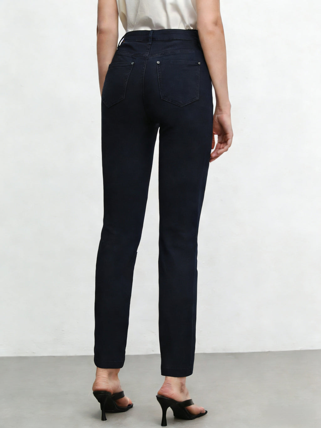 Women's Slim-Fit Stretchy Jeans Casual All Season Red Black Khaki Deep Blue S-XXL