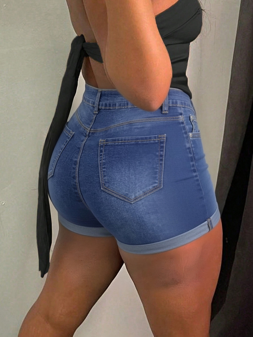 Roll Cuff Mid Rise Stretch Denim Shorts Women Casual Classic Jean Shorts Summer Everyday Comfortable Fit