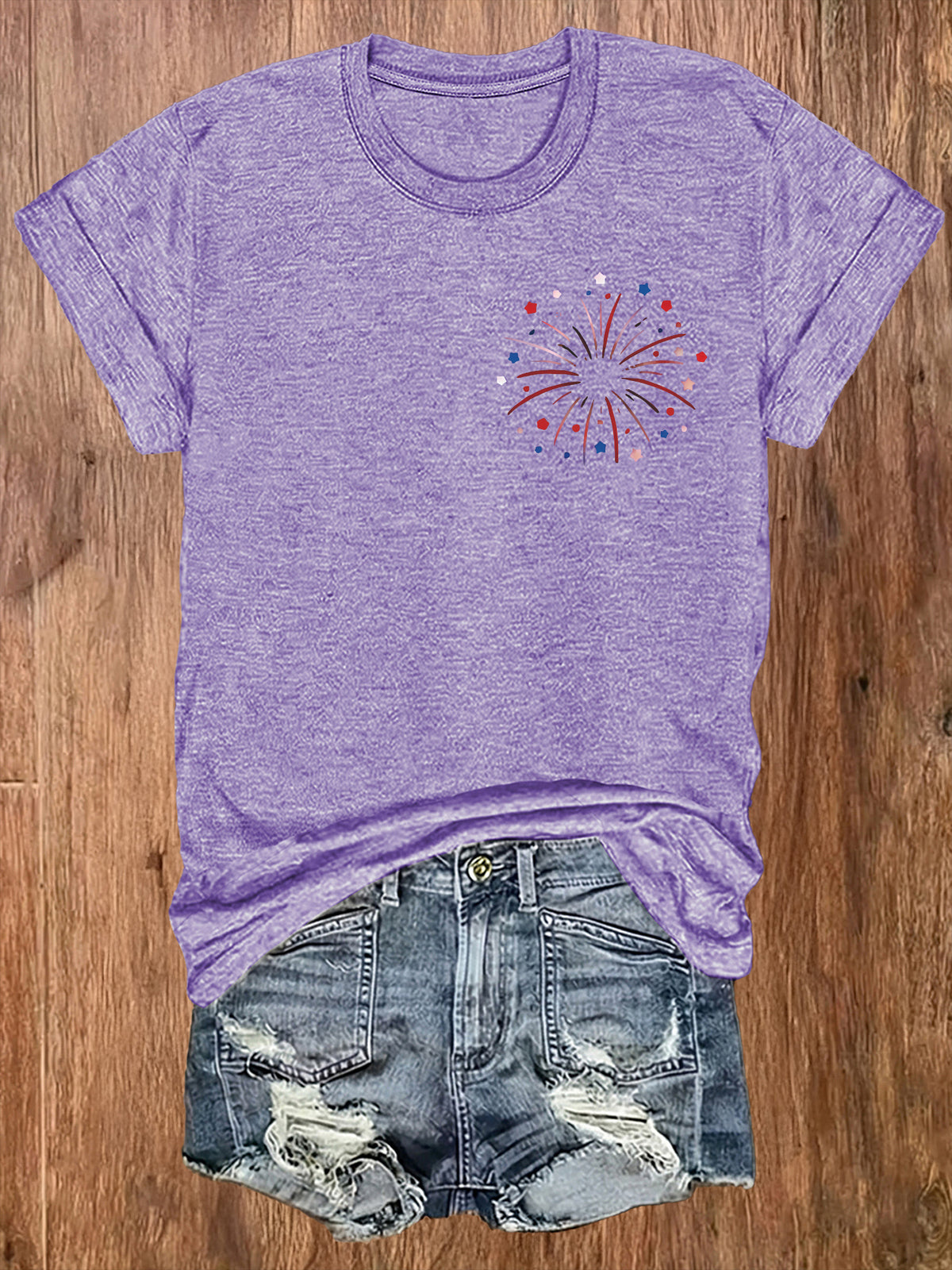 American Flag Print T-Shirt Women Patriotic Graphic Tee Short Sleeve Crew Neck | Fireworks USA Print Lightweight Breathable Top for 4th of July Summer Daily Wear