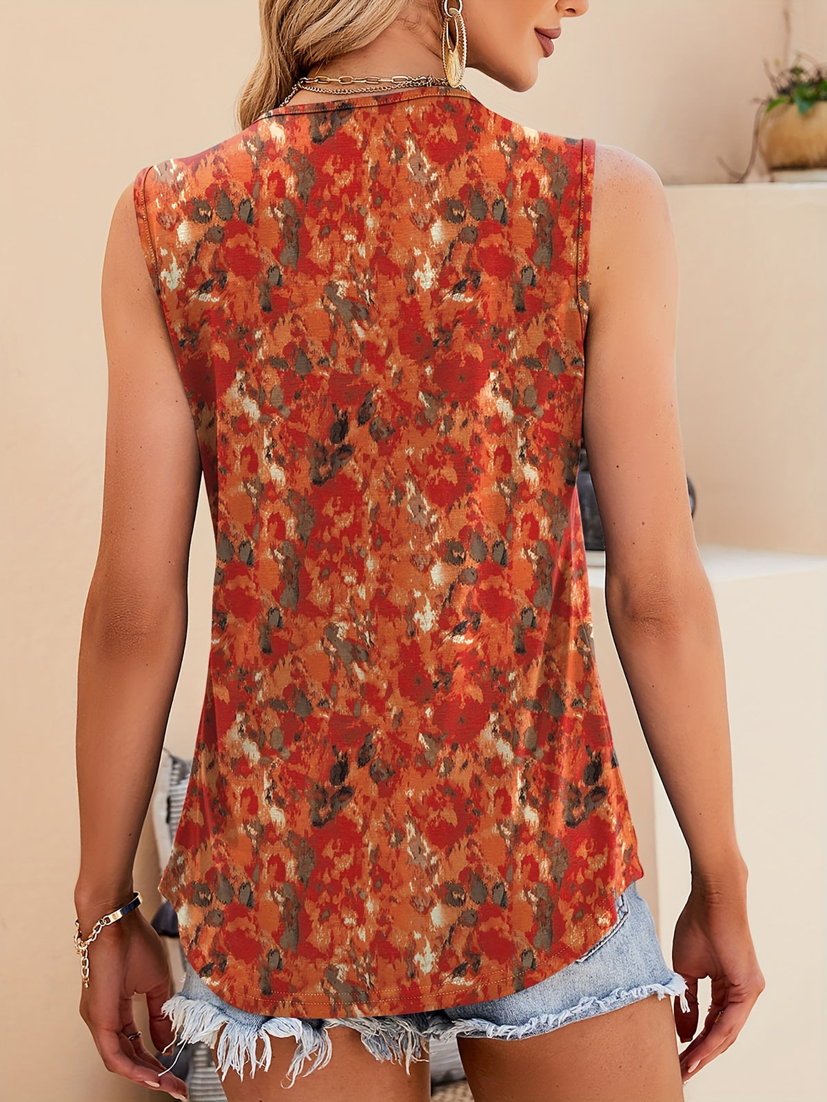 Floral Print Square Neck Tank Top for Women Sleeveless Loose Tunic Blouse with Chest Pleats Lightweight Casual Chic Spring Summer Fall Machine Washable S-2XL