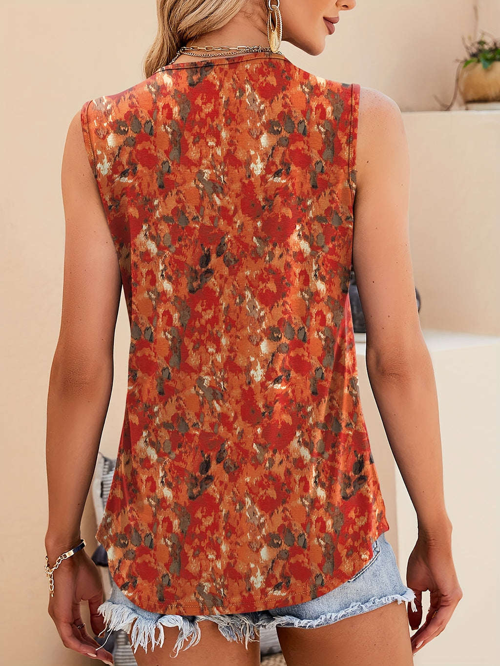 Floral Print Square Neck Tank Top for Women Sleeveless Loose Tunic Blouse with Chest Pleats Lightweight Casual Chic Spring Summer Fall Machine Washable S-2XL