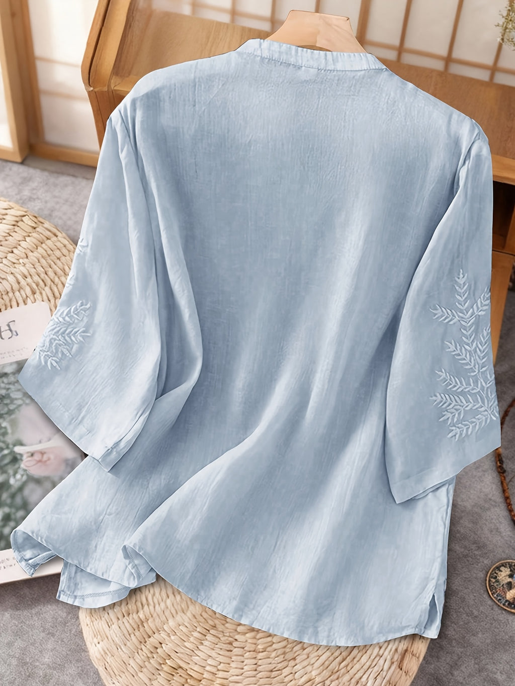 Solid Color Embroidered Loose Top Women Casual Flowy Lightweight Spring Summer Everyday Blouse Shirt for Women