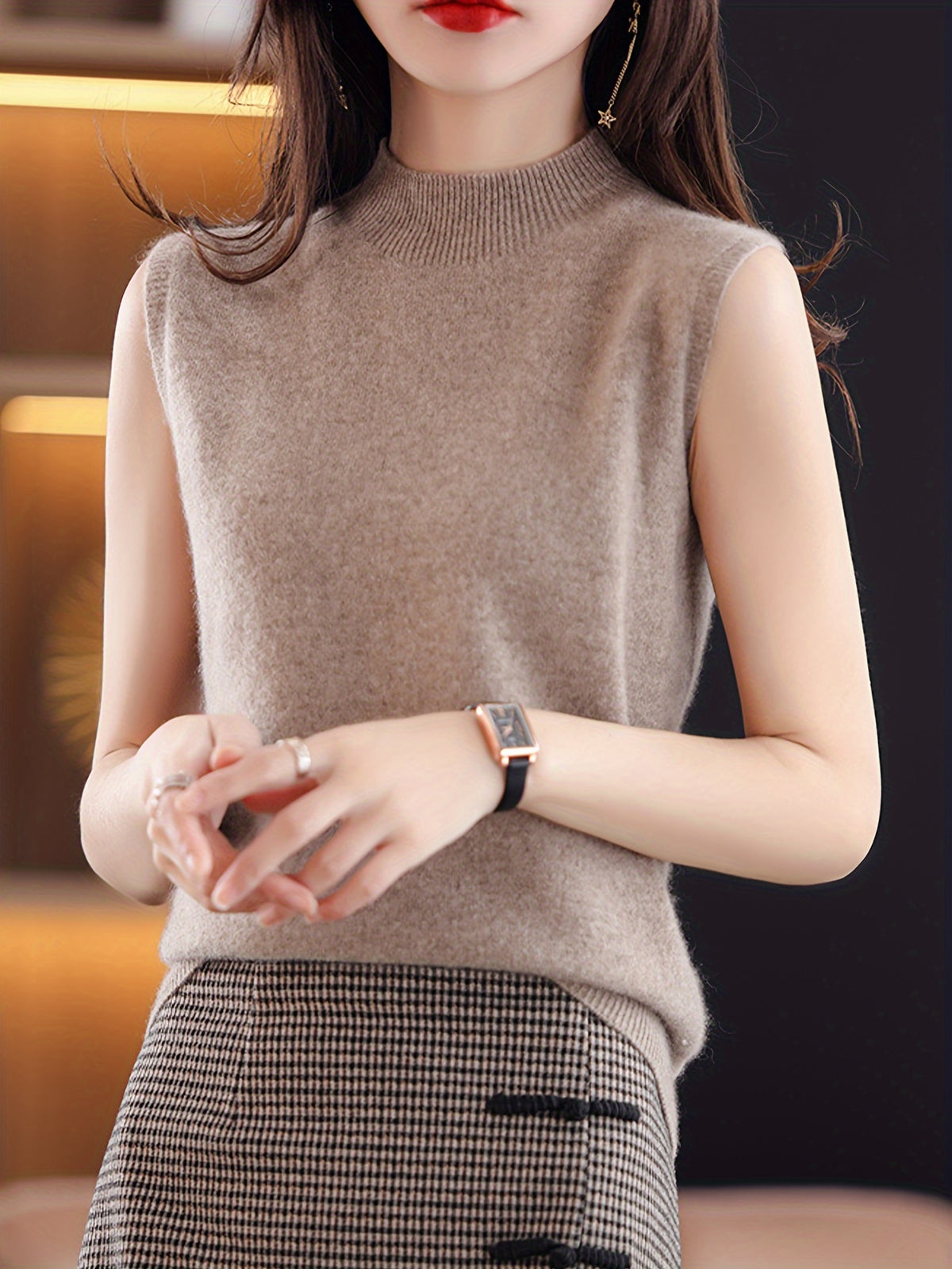 Mock Neck Sleeveless Vest Top Women Slim Fit Solid Color Short Cropped Spring Summer Casual Festive Tank Top for Women